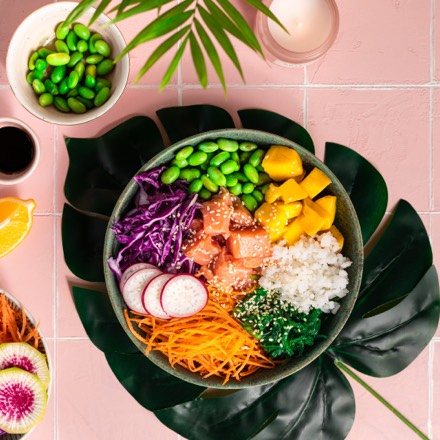 Salmon poke bowl